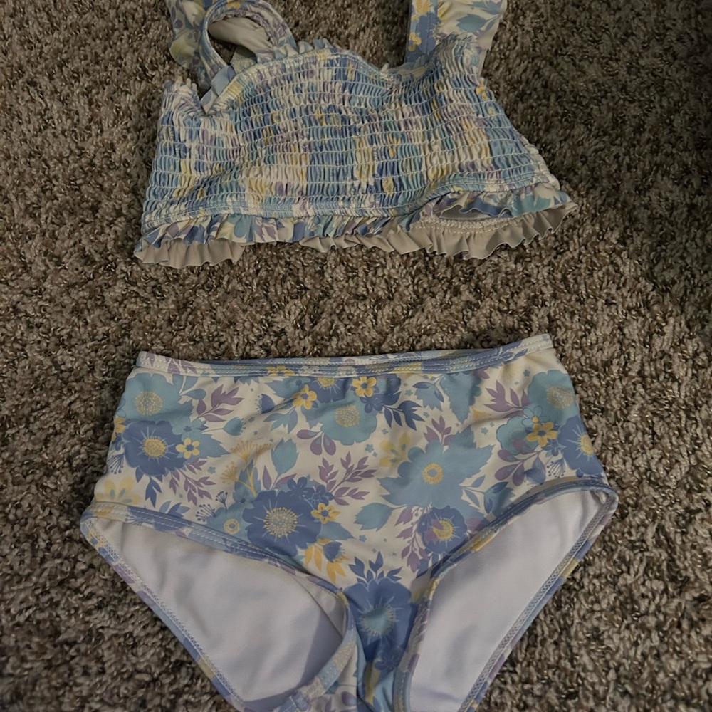 Ruffle Butts Swim